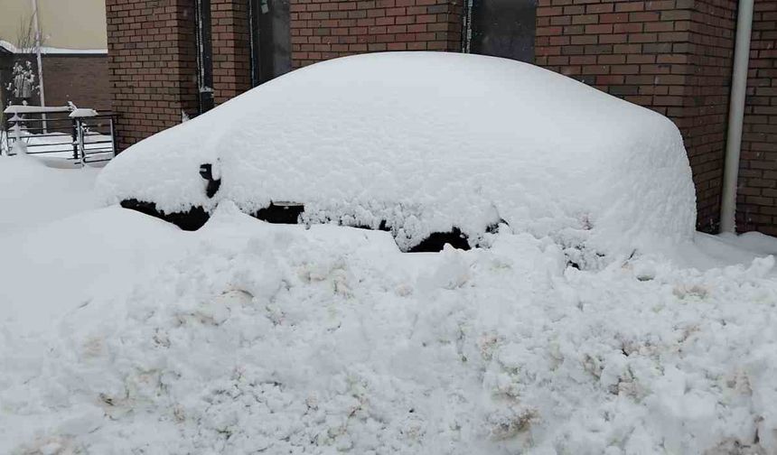 Malatya'da kırsal kesimlerde kar yağışı etkili oluyor