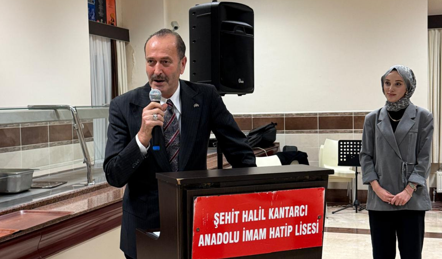 MHP'li Osmanağaoğlu: Sosyal buhranın adeta sarıp sarmaladığı insanlık tabiri caizse can çekişmektedir