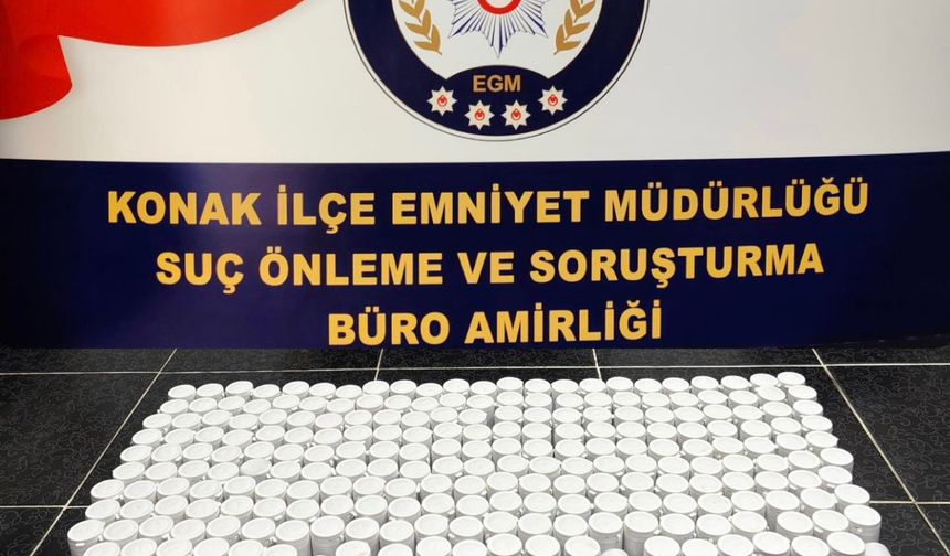 İzmir'de 450 bin uyuşturucu hap, 1 kilo 660 gram kokain ele geçirildi