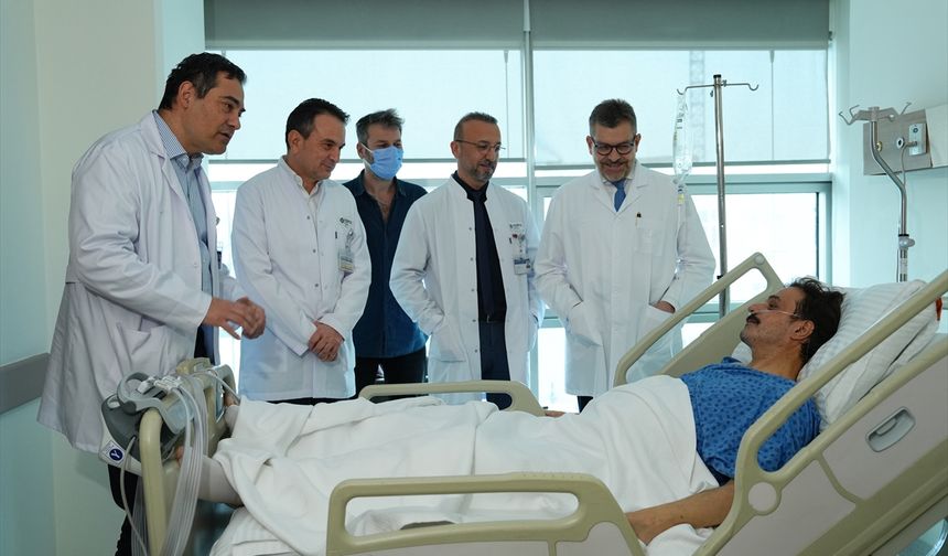 Karaciğer nakli yapılan oyuncu Ufuk Özkan'dan yoğun bakım sonrası ilk açıklama: