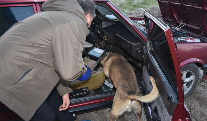 Nevşehir merkezli uyuşturucu operasyonunda 40 zanlı yakalandı
