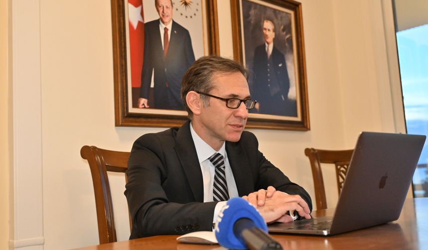 Türkiye'nin Beyrut Büyükelçisi Lütem, AA'nın 'Yılın Kareleri' oylamasına katıldı