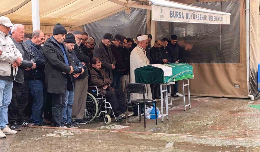 Bursa'da damadı tarafından öldürülen kayınpeder son yolculuğuna uğurlandı