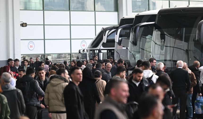 AŞTİ'de Ramazan Bayramı öncesi yoğunluk yaşanıyor