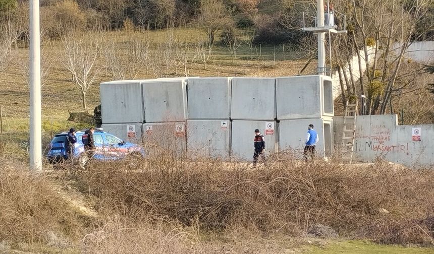 Bolu'da gölette boğulma tehlikesi geçiren çocuk hastanede öldü