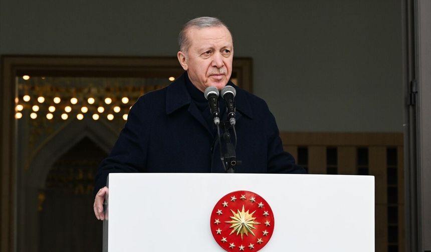 Cumhurbaşkanı Erdoğan: Milli ve manevi kimliğimize sahip çıkmaya devam edeceğiz