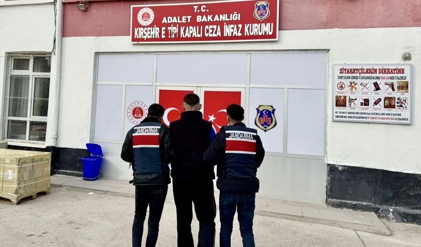 Kırşehir'de cezaevinden izinli çıkan hükümlü uyuşturucu operasyonunda yakalandı