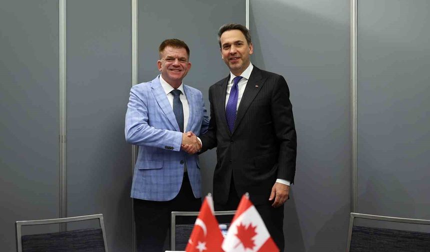 Bakan Bayraktar: 'Türkiye Petrolleri ile Eti Maden, Kanada'ya yatırım yapabilir'