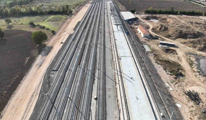 Bakan Uraloğlu: 'Bursa, ülkemizin Yüksek Hızlı Tren ağına bağlanacak'