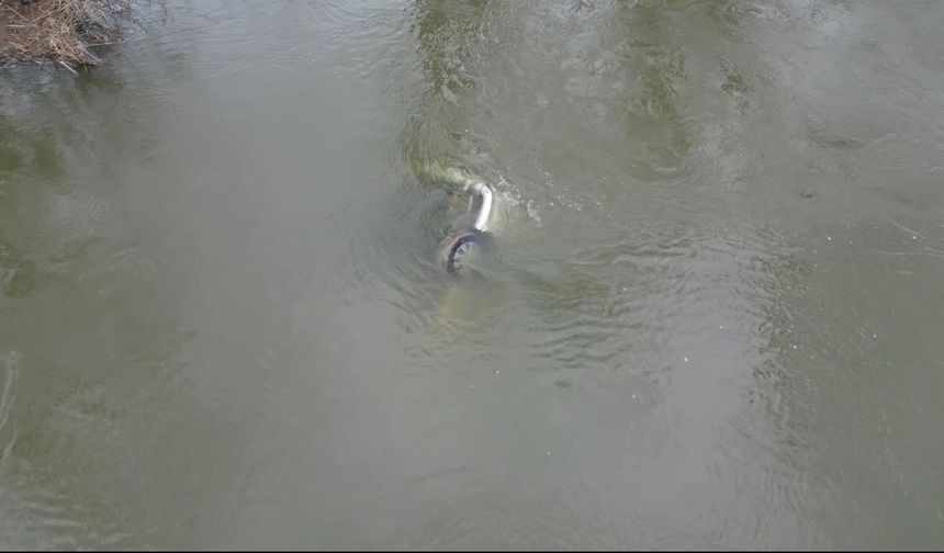 Edirne'de taşkında nehre düşen otomobil 1 ay sonra bulundu