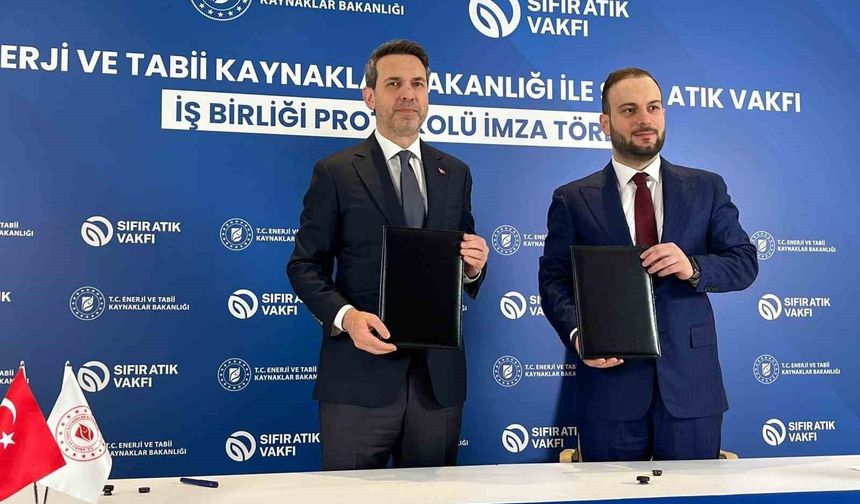 Enerji ve Tabii Kaynaklar Bakanı Bayraktar: 'Savaşın eşiğinde enerjiyi doğru kullanabilmek her zamankinden daha önemli'