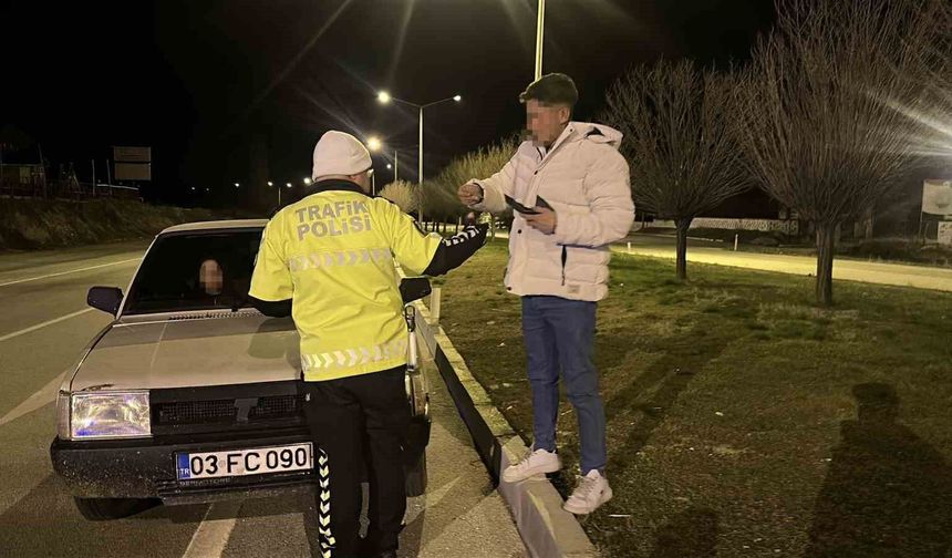 Uygulama noktasında 'dur' ihtarına uymadı, yakalanınca 'araçlar vardı yanaşamadım' dedi