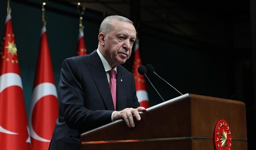 Cumhurbaşkanı Erdoğan: Hedefimiz öncelikle ülkemizi bu yangından uzakta tutmaktır
