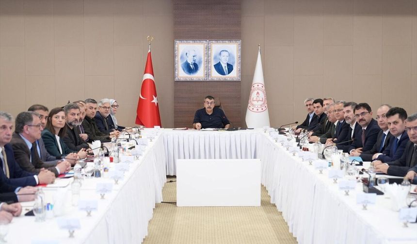 Milli Eğitim Bakanı Tekin başkanlığında birim amirleri toplantısı yapıldı