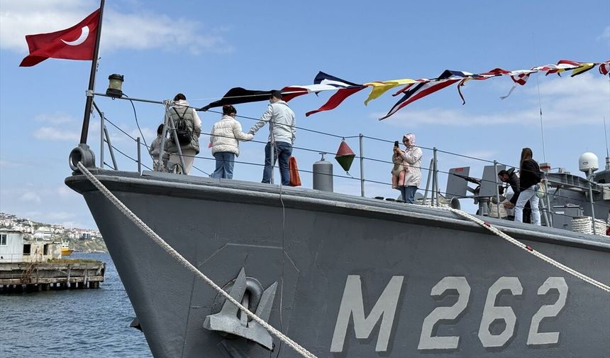 Tekirdağ'da 'TCG Enez' gemisi ziyarete açıldı
