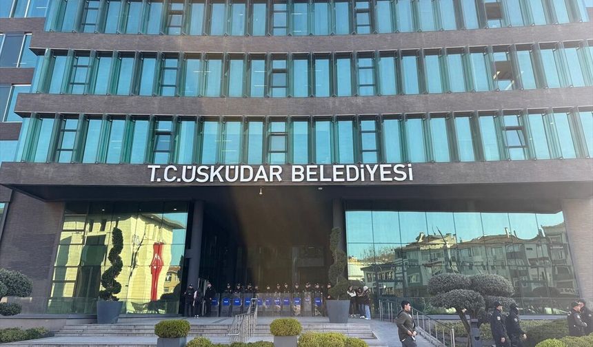 Üsküdar Belediyesine yönelik usulsüzlük soruşturmasında 20 şüpheli gözaltına alındı