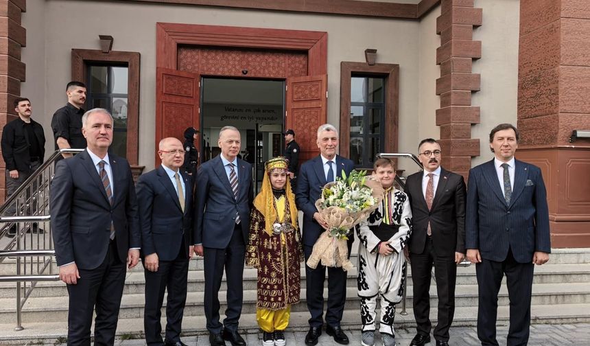 Bakan Bolat'tan İnegöl ziyareti