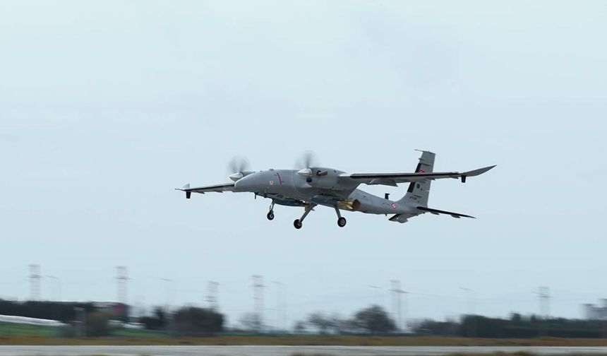 Bayraktar AKINCI TİHA, Kanatlı Güdüm Kiti 82 ile atış gerçekleştirdi