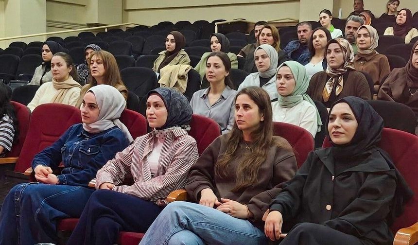 Erzincan Belediyesi'nden 'Sağlıklı Yaşam' söyleşisi