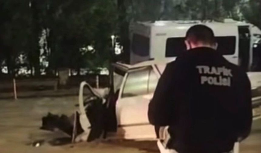 Gaziantep'te işçi servisi ile otomobil çarpıştı: 1'i ağır 7 yaralı