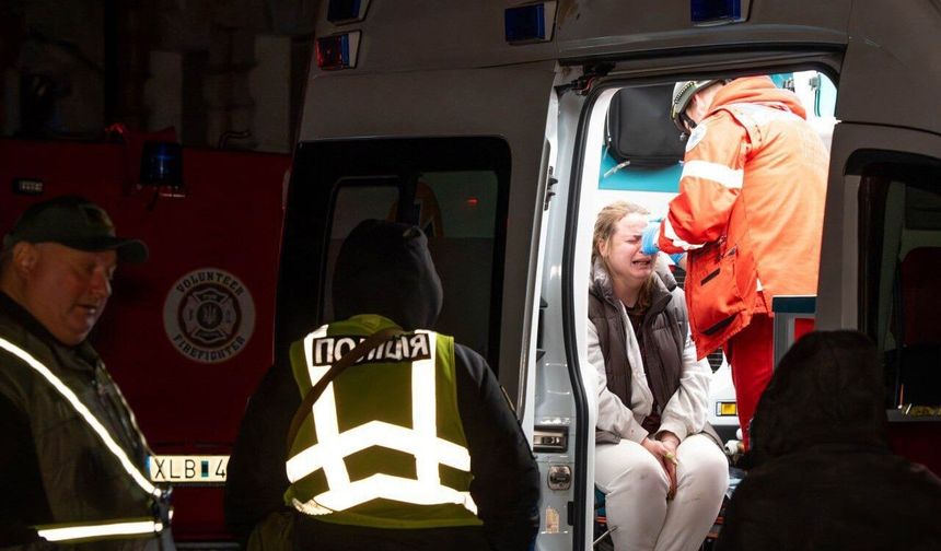 Rusya, Odessa'yı vurdu: 10 yaralı