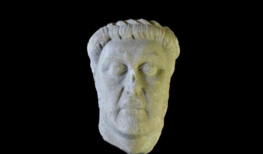 Smyrna'ya ait heykel başı ana vatanında: ABD heykeli Türkiye'ye iade etti