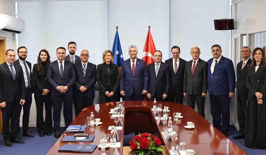 Ticaret Bakanı Bolat, Kosovalı mevkidaşıyla görüştü
