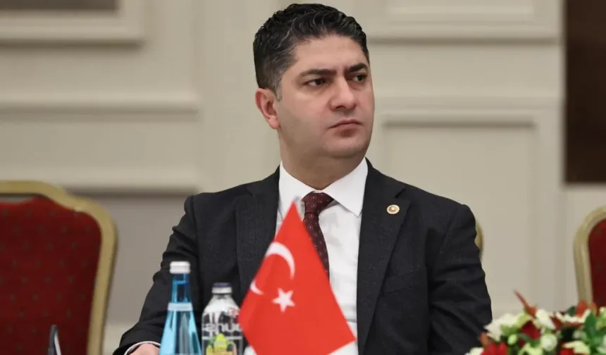 MHP'li Özdemir'den Fransa ve Yunanistan’a net mesaj: Masal aleminden çıkın, gerçeklerle yüzleşin