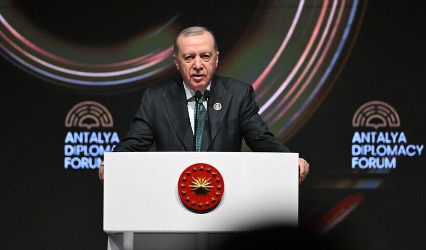 Cumhurbaşkanı Erdoğan: Müzakerelerin yerini kanlı mücadelenin almasına izin verilmemelidir