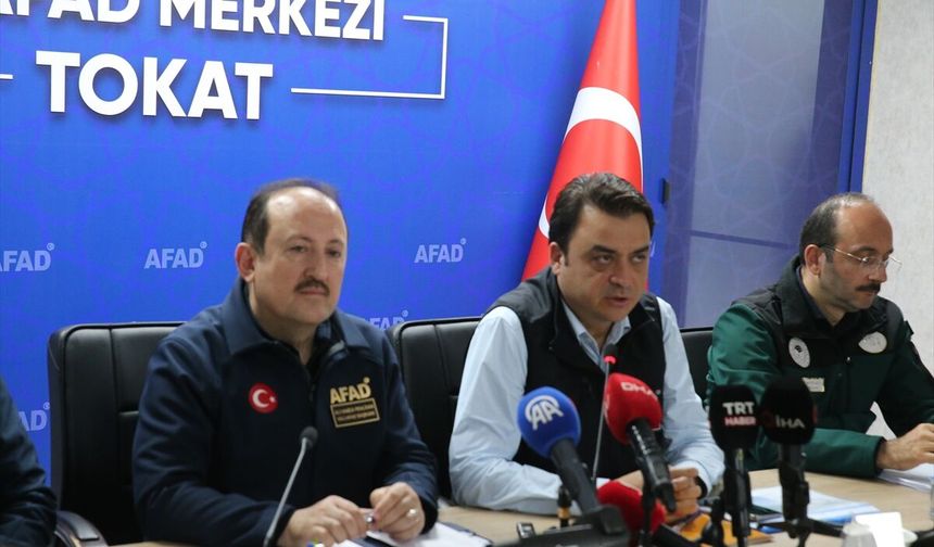 AFAD Başkanı Pehlivan, Tokat'ta taşkın riski nedeniyle 4 binin üzerinde hanenin tahliye edildiğini söyledi: