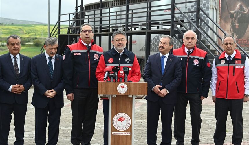 Bakan Yumaklı, Ankara Veteriner Yol Kontrol ve Denetim İstasyonu'nu ziyaret etti: