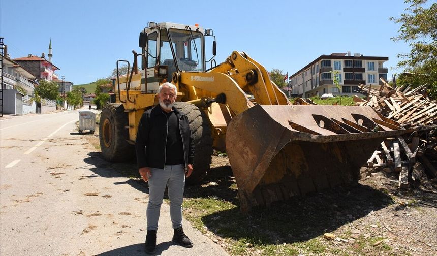 İş makinesi operatörü Havza'daki selde 30 kişiyi kurtardı
