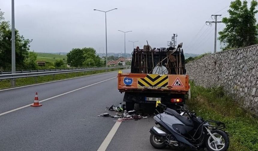 Samsun'da kamyonete arkadan çarpan motosikletin sürücüsü öldü