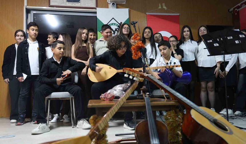 Kırşehir'de yeni Neşet Ertaş'lar yetişiyor