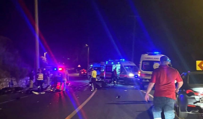 Marmaris'te trafik kazası: 2 ölü