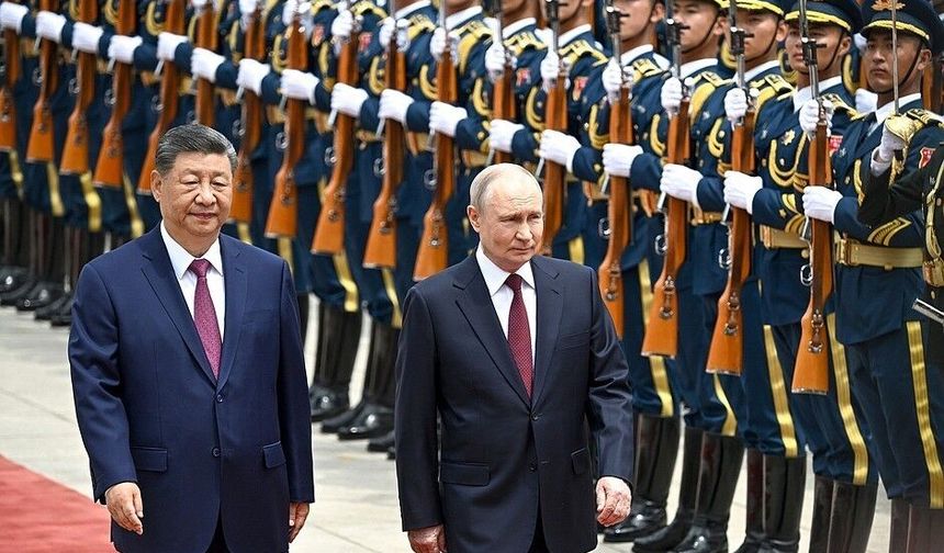 Putin, Çin Devlet Başkanı Xi ile görüştü