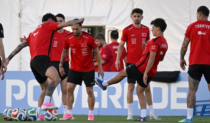 A Milli Futbol Takımı, Avustralya maçının hazırlıklarını sürdürdü