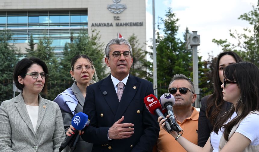 CHP'den AYM'ye başvuru
