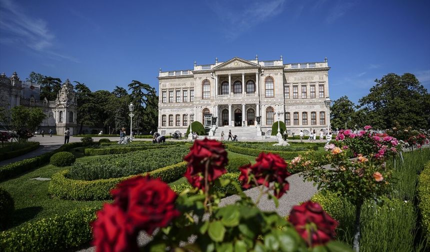Osmanlı'nın görkemli mirası Dolmabahçe Sarayı 170 yaşında