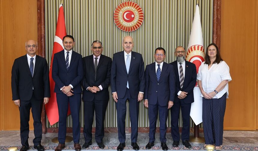 TBMM Başkanı Kurtulmuş, Birleşik Krallık-Türkiye Parlamentolar Arası Dostluk Grubu Başkanı Ali'yi kabul etti