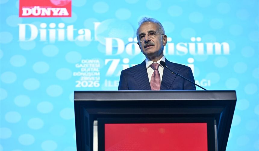 Ulaştırma ve Altyapı Bakanı Abdulkadir Uraloğlu, 'DÜNYA Dijital Dönüşüm Zirvesi 2026'da konuştu: