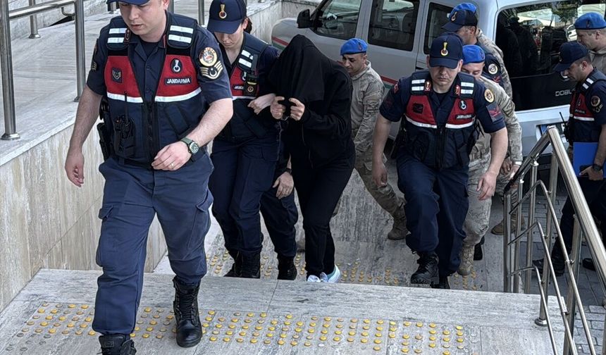 Zonguldak'ta bıçaklanarak öldürülen kişinin gözaltına alınan kız arkadaşı tutuklandı