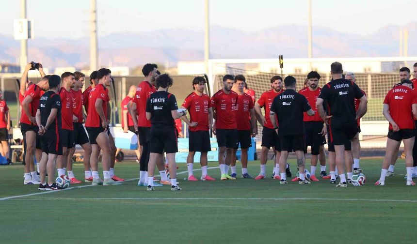 A Milli Futbol Takımı, ABD maçı hazırlıklarına devam etti