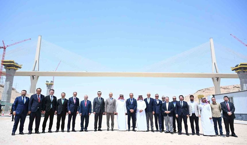 Bakan Uraloğlu, Suudi Arabistan'da