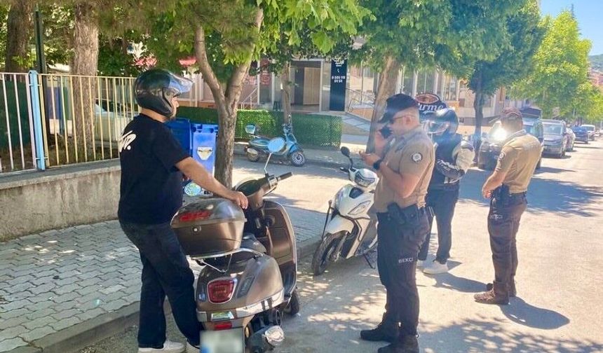 Bilecik'te 2 bin 75 motosiklet sürücüsü kontrolden geçti