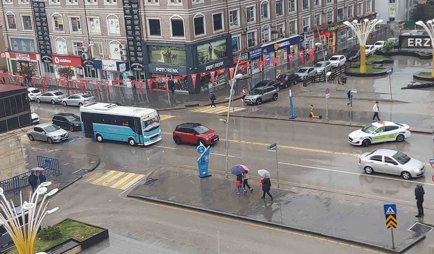 Erzurum'da kuvvetli sağanak yağış uyarısı