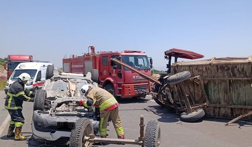 Kırıkhan'da traktörle çarpışan otomobil takla attı: 2 yaralı