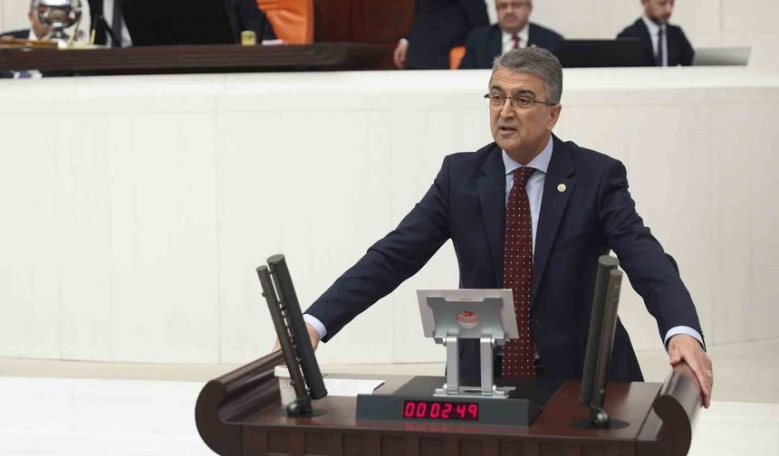 MHP'li Kamil Aydın'dan TBMM'de Nihat Doğan'a sert 'Naim Hoca' tepkisi