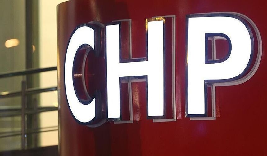 CHP'de 28 üye Parti Meclisi'nden istifa etti