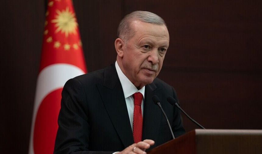 Cumhurbaşkanı Erdoğan, karne alan öğrencileri tebrik etti